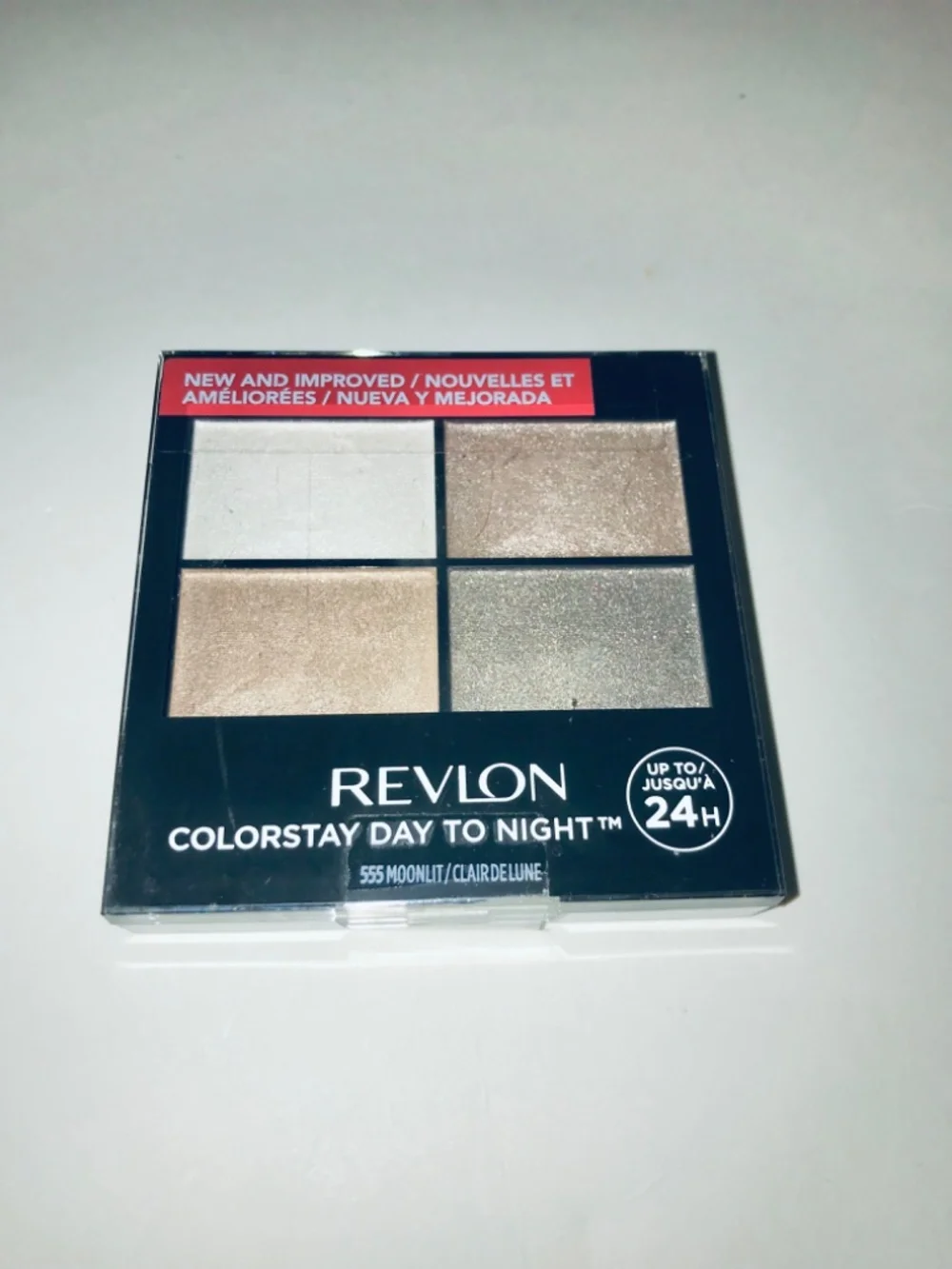 New Revlon ColorStay Day to Night Eyeshadow Quad 555 Moonlit Sealed Makeup Frost